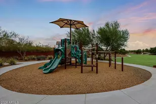 17347 W Red Fox Rd, Surprise, AZ 85387 - Photo 32