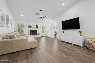 844 E Encinas Ave, Gilbert, AZ 85234 - Photo 2
