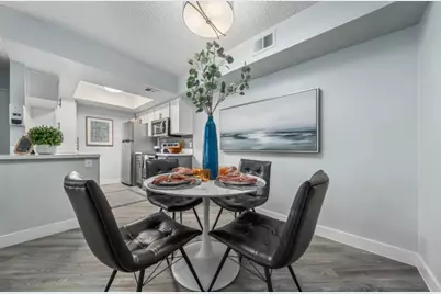 5959 W Greenway Road #2, Glendale, AZ 85306 - Photo 6