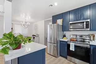 1036 W 5th St, Mesa, AZ 85201 - Photo 4