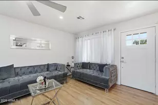 1036 W 5th St, Mesa, AZ 85201 - Photo 8