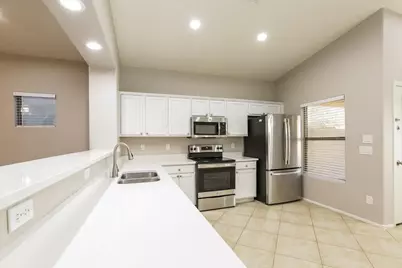 7110 W Superior Avenue, Phoenix, AZ 85043 - Photo 8