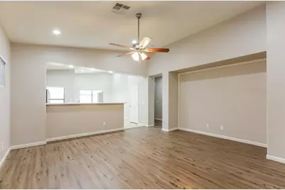 7110 W Superior Avenue, Phoenix, AZ 85043 - Photo 4