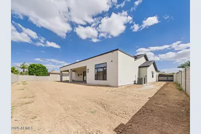 18024 W Montebello Avenue, Litchfield Park, AZ 85340 - Photo 36