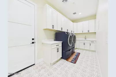 18024 W Montebello Avenue, Litchfield Park, AZ 85340 - Photo 34