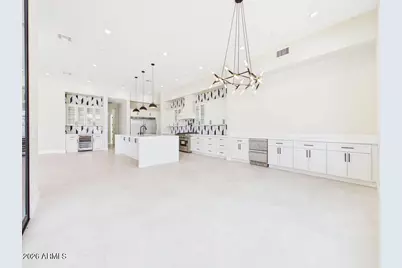 18024 W Montebello Avenue, Litchfield Park, AZ 85340 - Photo 10