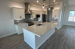 23175 W Skinner Rd, Wittmann, AZ 85361 - Photo 6