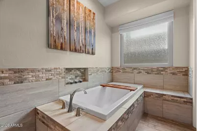 3910 E Hiddenview Drive, Phoenix, AZ 85048 - Photo 32