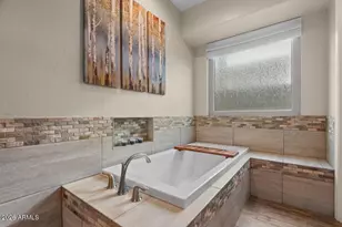3910 E Hiddenview Dr, Phoenix, AZ 85048 - Photo 32