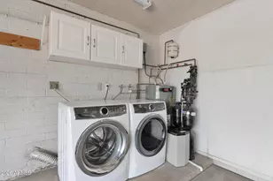 2343 W De Palma Cir, Mesa, AZ 85202 - Photo 48