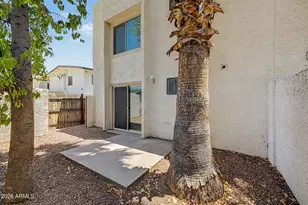 3422 N 12th Pl, Phoenix, AZ 85014 - Photo 18