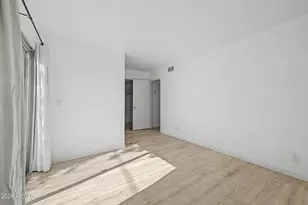3422 N 12th Pl, Phoenix, AZ 85014 - Photo 14