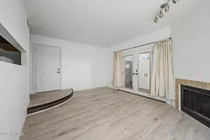 3422 N 12th Pl, Phoenix, AZ 85014 - Photo 22
