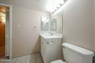 1075 E Chandler Blvd, Chandler, AZ 85225 - Photo 16