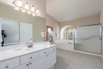 6828 E Winchcomb Drive, Scottsdale, AZ 85254 - Photo 22