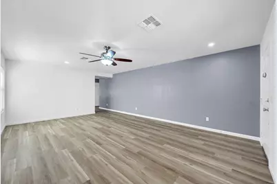 1125 E Milada Drive, Phoenix, AZ 85042 - Photo 10