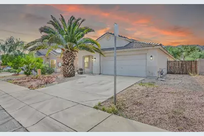 1125 E Milada Drive, Phoenix, AZ 85042 - Photo 2