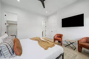 6730 E 1st Ave, Scottsdale, AZ 85251 - Photo 36