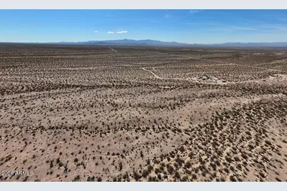 Tbd S Ali Chuck Rd 5 Acres -- #39, Yucca, AZ 86438 - Photo 6