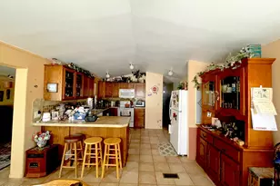311 S Piedra Negra Dr, Queen Valley, AZ 85118 - Photo 2