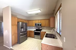 16802 W Manchester Dr, Surprise, AZ 85374 - Photo 6
