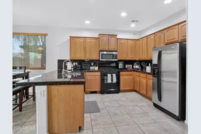 3713 W Saint Anne Avenue, Phoenix, AZ 85041 - Photo 8