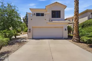 6334 N 6th Way, Phoenix, AZ 85012 - Photo 1