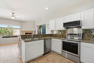 6334 N 6th Way, Phoenix, AZ 85012 - Photo 14