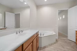 5263 S Joshua Tree Ln, Gilbert, AZ 85298 - Photo 18