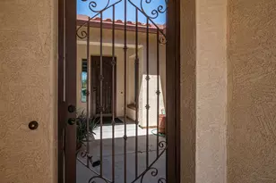 5263 S Joshua Tree Ln, Gilbert, AZ 85298 - Photo 30