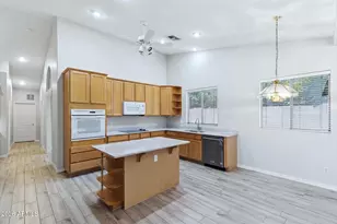 7001 W Lone Cactus Dr, Glendale, AZ 85308 - Photo 8