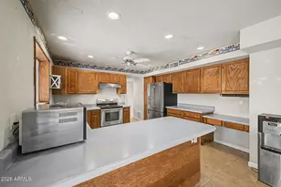 8807 W Williams Rd, Peoria, AZ 85383 - Photo 14