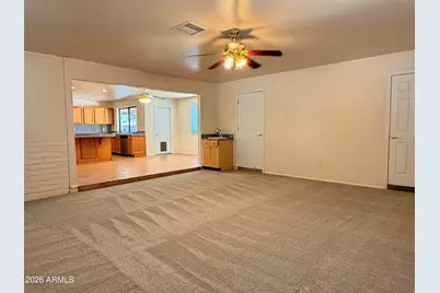 718 E Manhatton Drive, Tempe, AZ 85282 - Photo 2