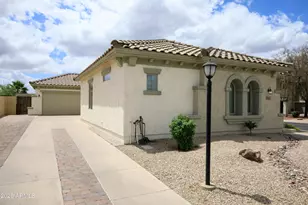 7715 E Butte St, Mesa, AZ 85207 - Photo 2