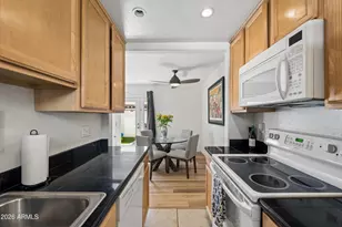 8502 N Central Ave, Phoenix, AZ 85020 - Photo 2