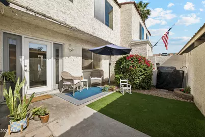 8502 N Central Avenue #11, Phoenix, AZ 85020 - Photo 4