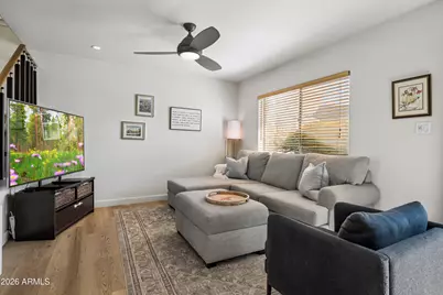 8502 N Central Avenue #11, Phoenix, AZ 85020 - Photo 1