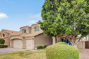 1642 S Faith, Mesa, AZ 85209 - Photo 4