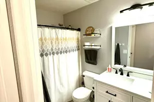 6732 S Vernon Dr, Chandler, AZ 85249 - Photo 12
