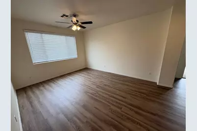 8816 W Myrtle Avenue, Glendale, AZ 85305 - Photo 4