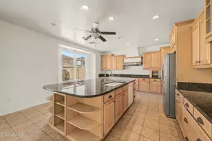 4034 W St Kateri Dr, Phoenix, AZ 85041 - Photo 8