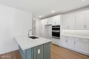 2121 W Sonoran Desert Dr, Phoenix, AZ 85085 - Photo 18
