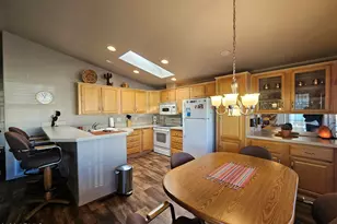 650 N Hawes Rd, Mesa, AZ 85207 - Photo 20