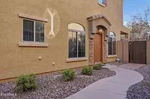 1350 S Greenfield Rd, Mesa, AZ 85206 - Photo 1
