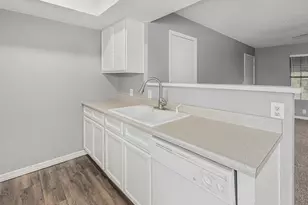 1077 W 1st St, Tempe, AZ 85281 - Photo 10
