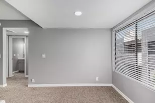 1077 W 1st St, Tempe, AZ 85281 - Photo 8