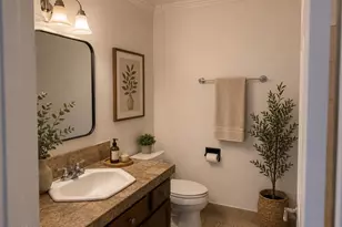 8922 N 17th Ln, Phoenix, AZ 85021 - Photo 2