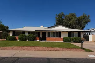 8922 N 17th Ln, Phoenix, AZ 85021 - Photo 1
