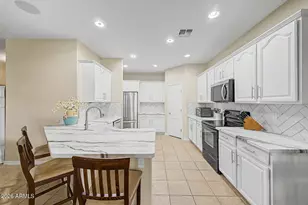 17630 W Crocus Dr, Surprise, AZ 85388 - Photo 8