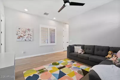 10523 E Thornton Avenue, Mesa, AZ 85212 - Photo 24